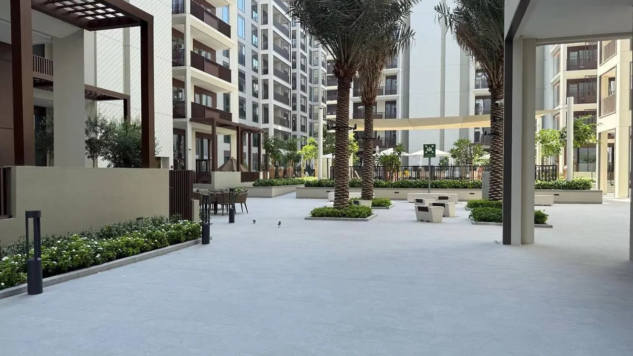 Soulful Stay, Curant Interior Elegance, Waterfront Dubai Apartment